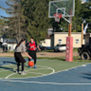 Meet your Posher, Deena